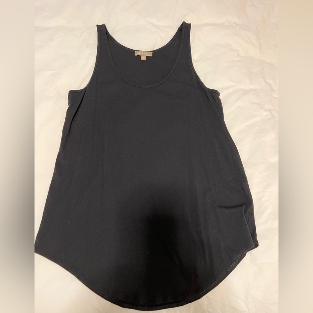 Lilla P black tank size small